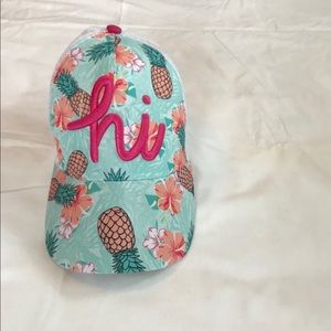 A Hi pineapple hat